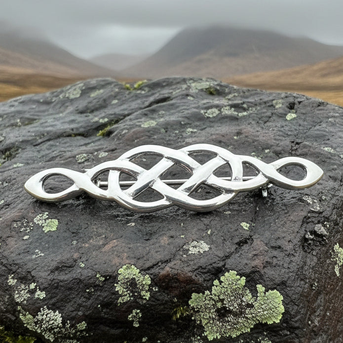 Volunti Celtic Knot Bar Brooch in Sterling Silver