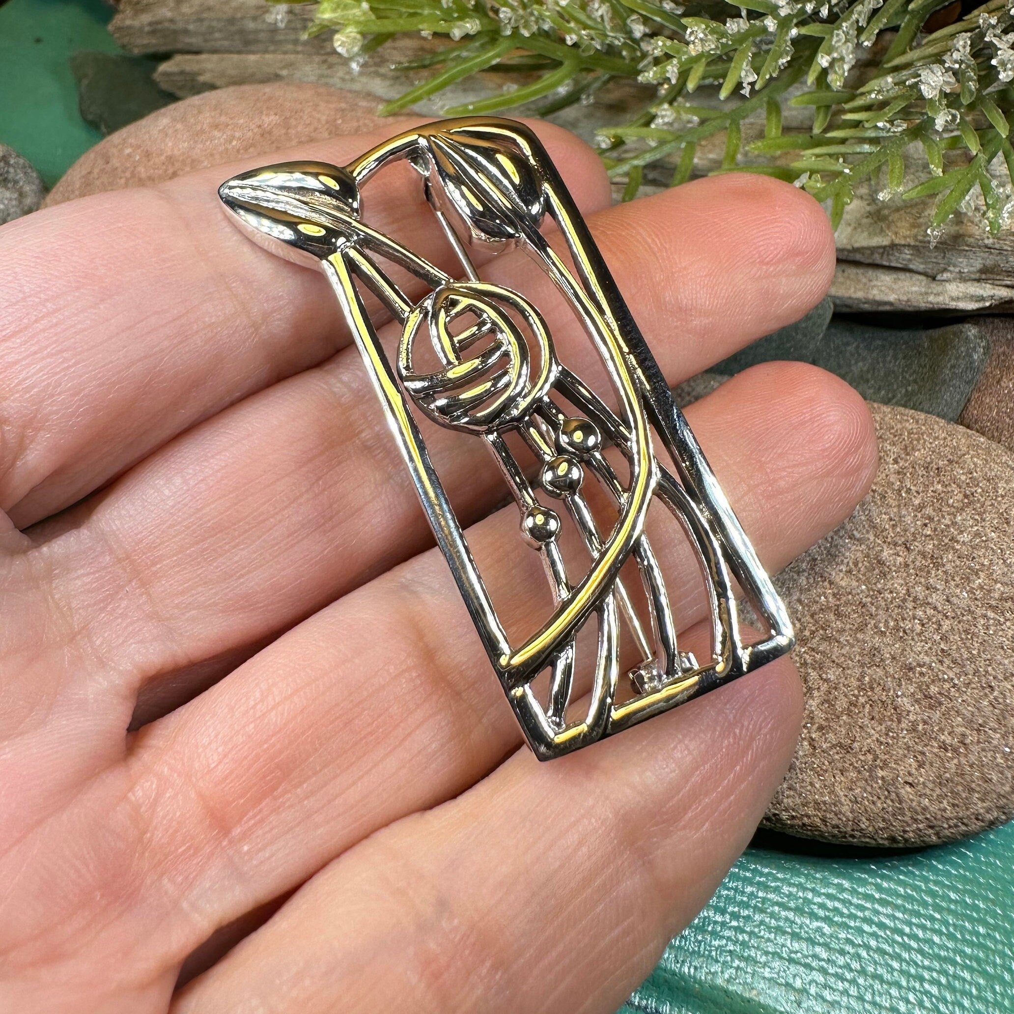 Scottish Mackintosh Roses Brooch in Sterling Silver