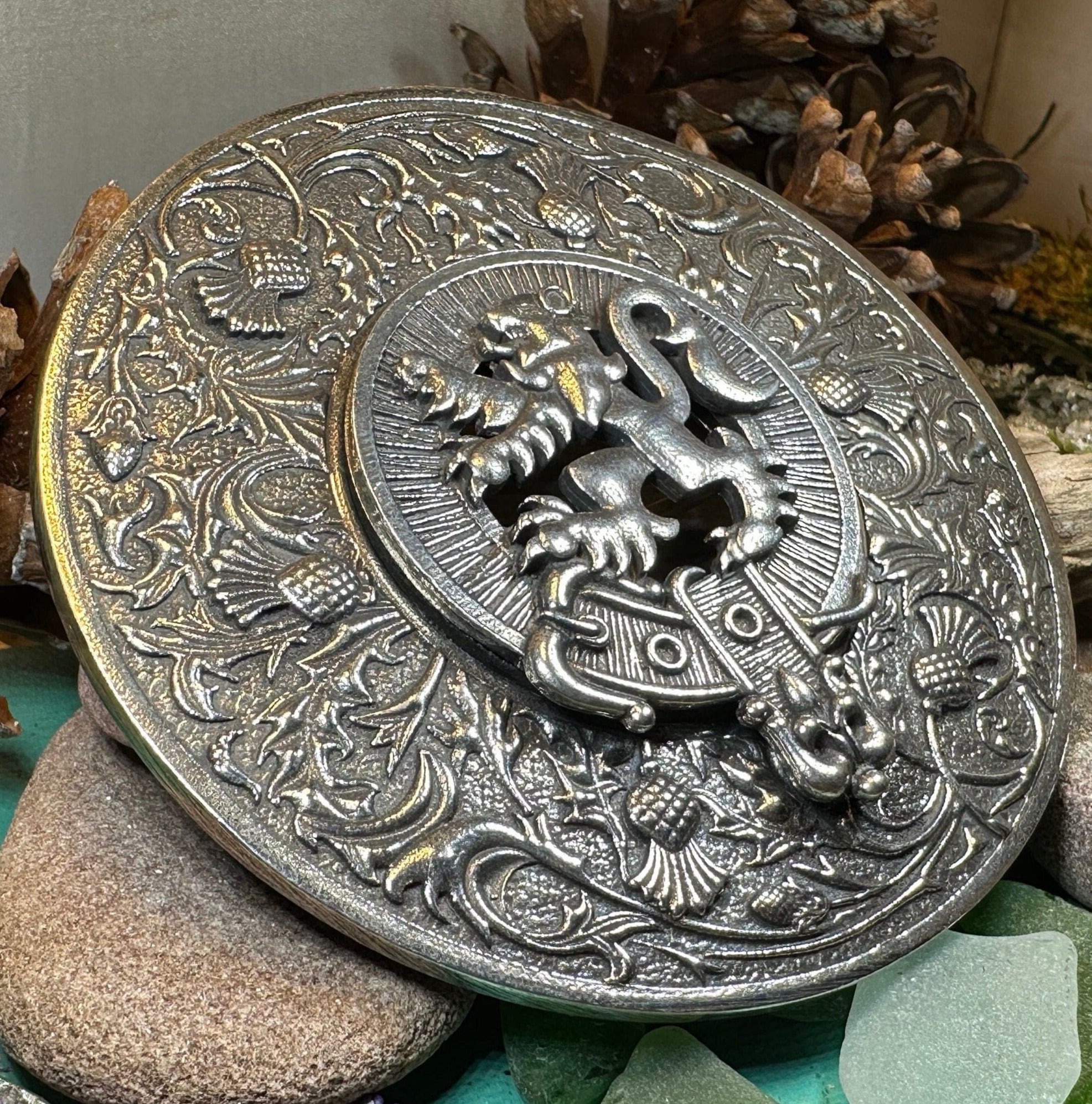 Royal Lion and Thistle Plaid Brooch - Handmade in Scotland