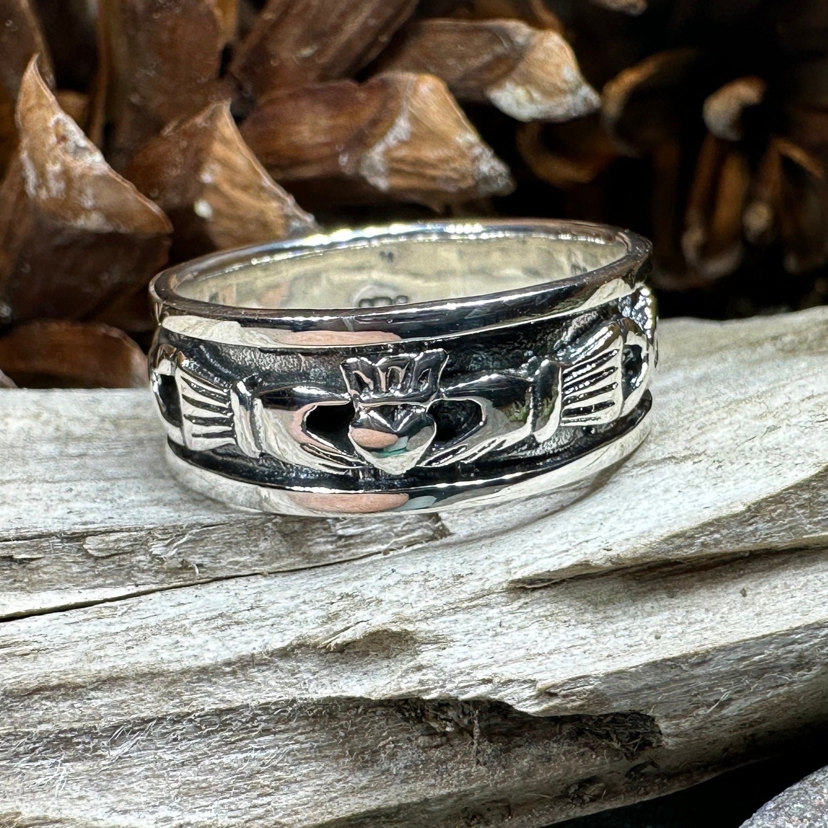 Celtic Irish Claddagh Band Ring in Sterling Silver