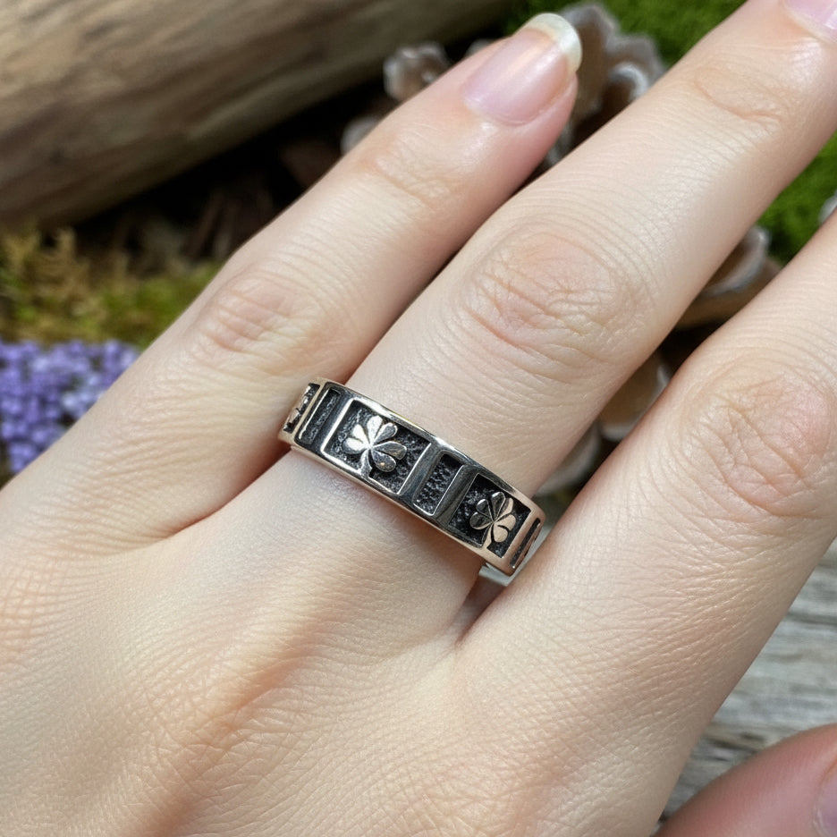 Irish Shamrock Band Ring in Sterling Silver