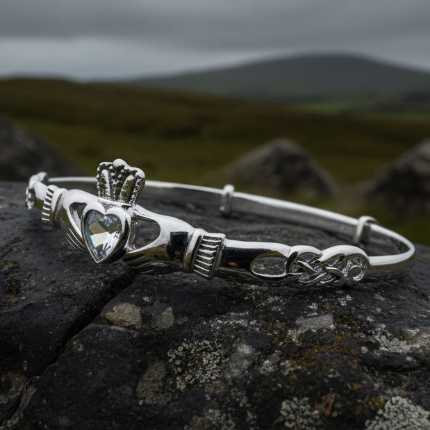 Knotwork Claddagh Bangle Bracelet in Sterling Silver