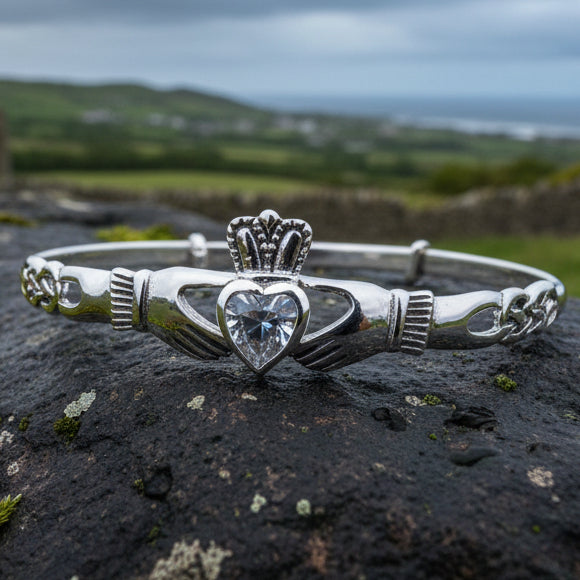 Knotwork Claddagh Bangle Bracelet in Sterling Silver