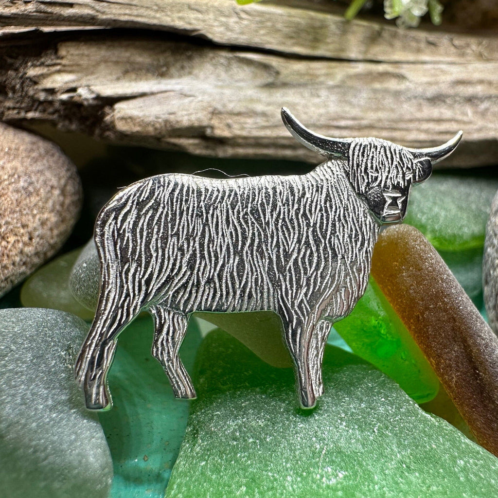 Realistic Highland Cow Brooch - Handmade in Scotland