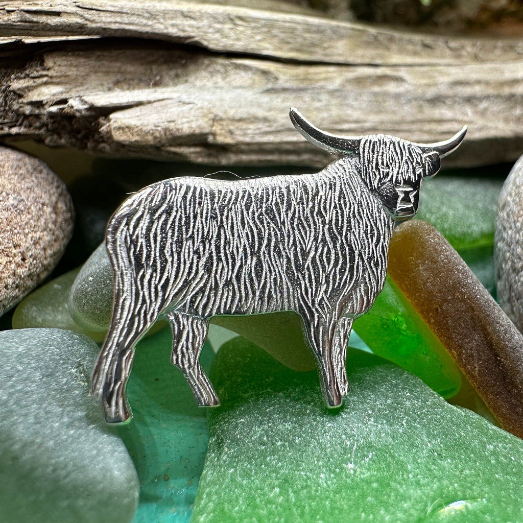 Realistic Highland Cow Brooch - Handmade in Scotland