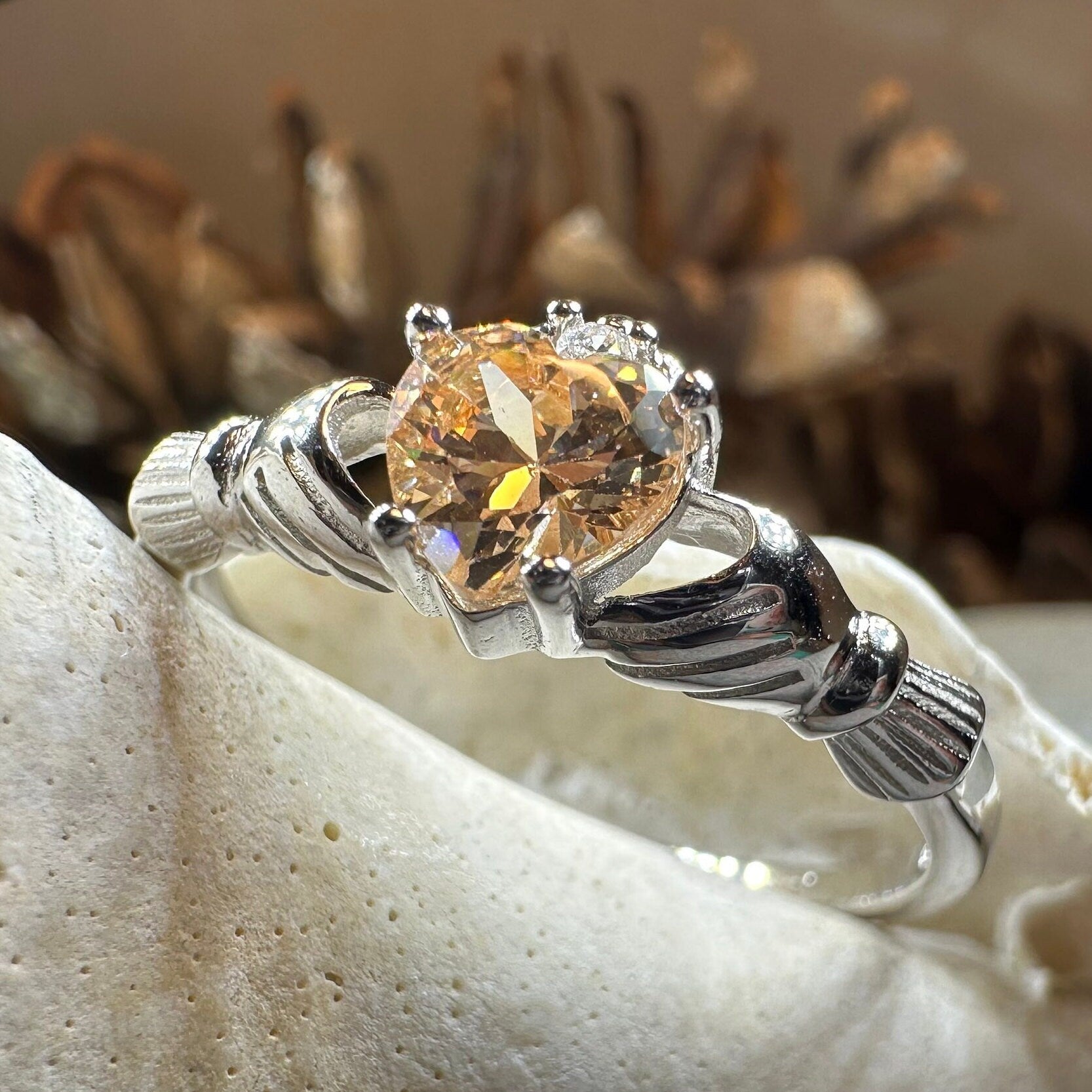 Champagne Toast Claddagh Ring