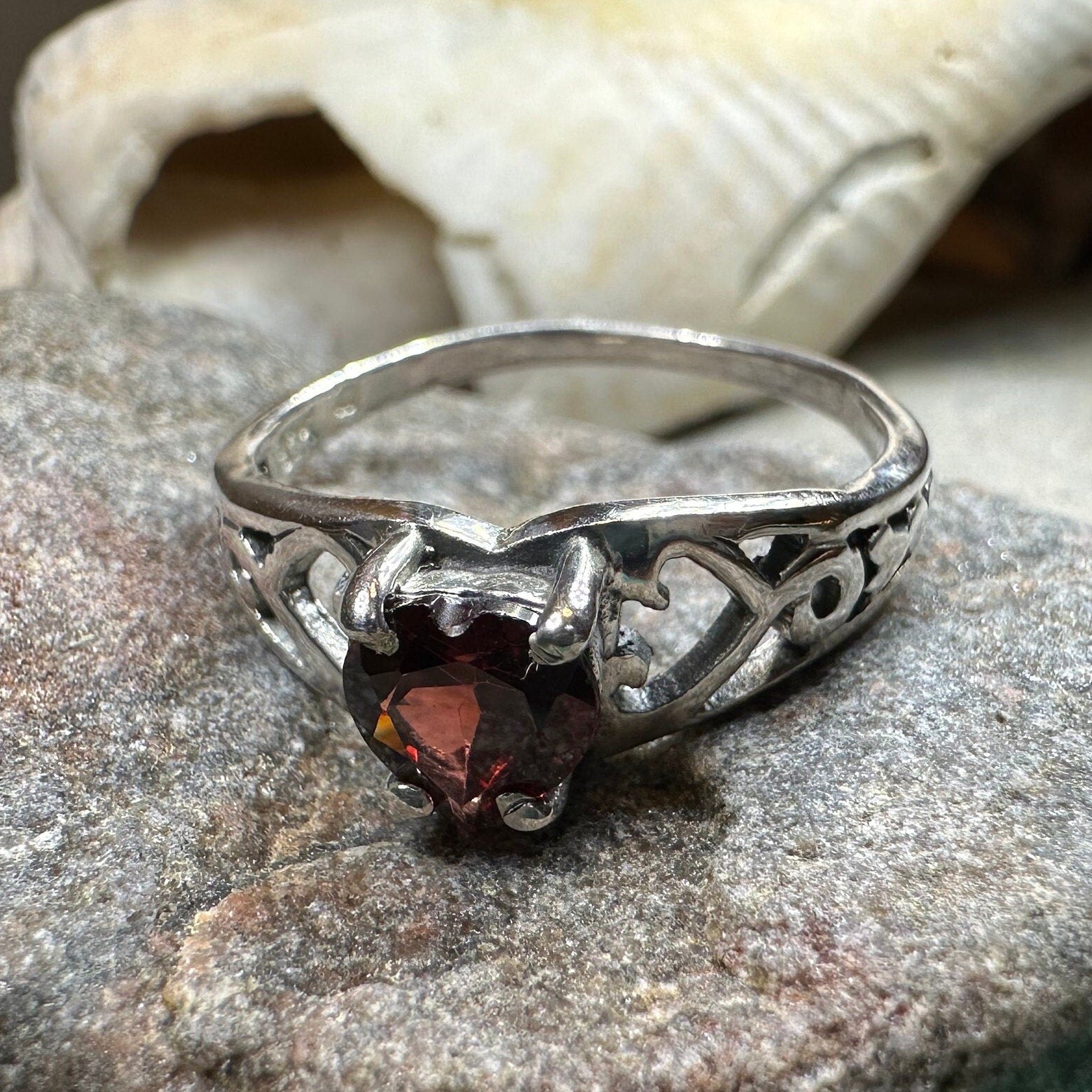 Elvarina Celtic Knot Ring