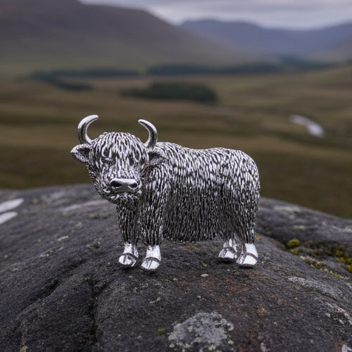Harold the Highland Cow Brooch for Women