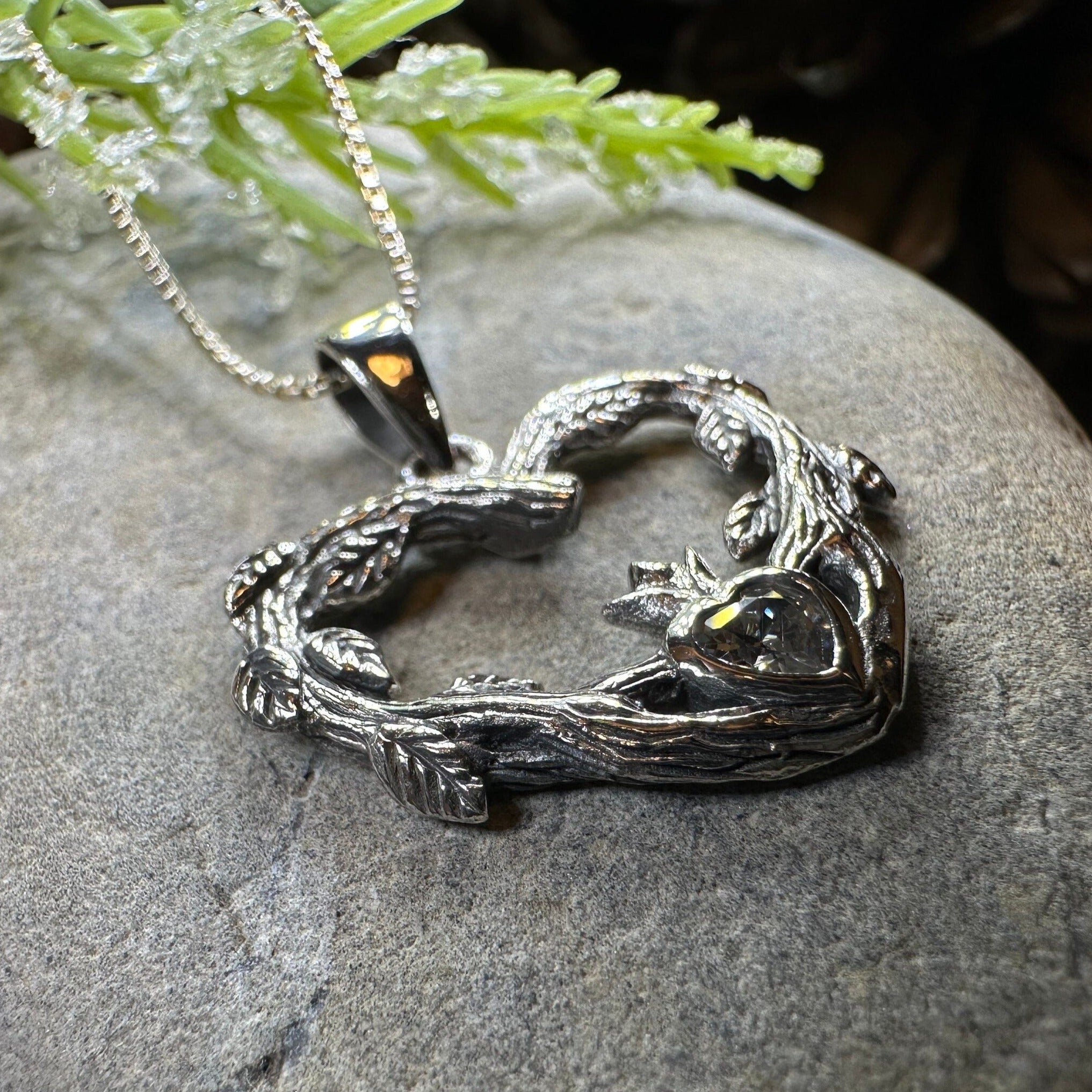 Folklore Claddagh Necklace