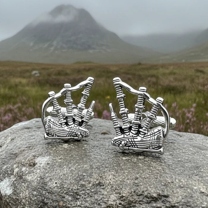 Highlander Bagpipes Cufflinks for Men