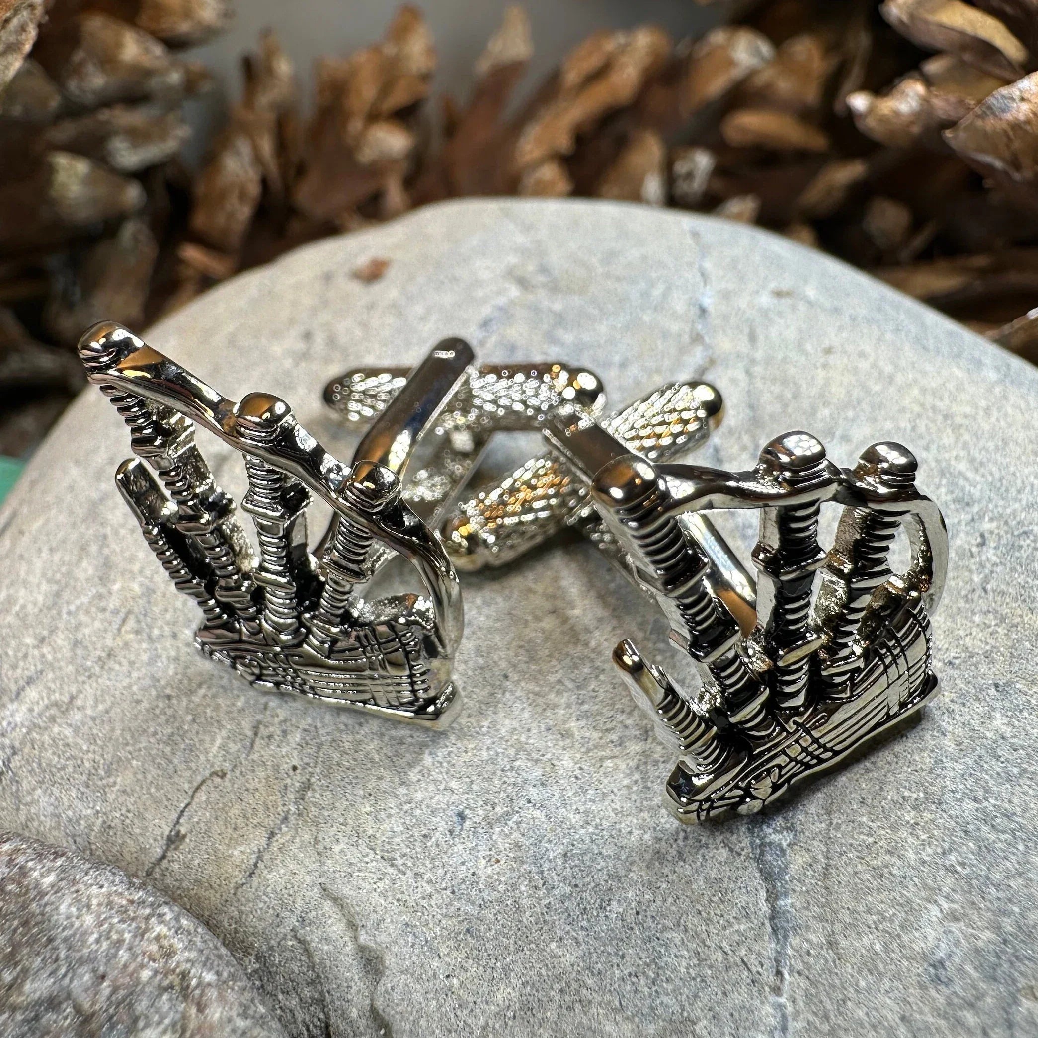 Highlander Bagpipes Cufflinks for Men