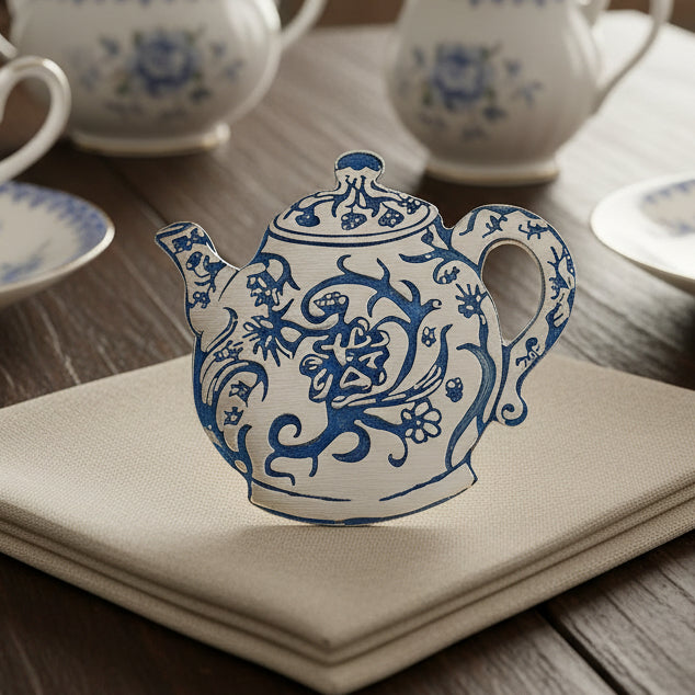 Handmade Old Fashioned Teapot Brooch for Women