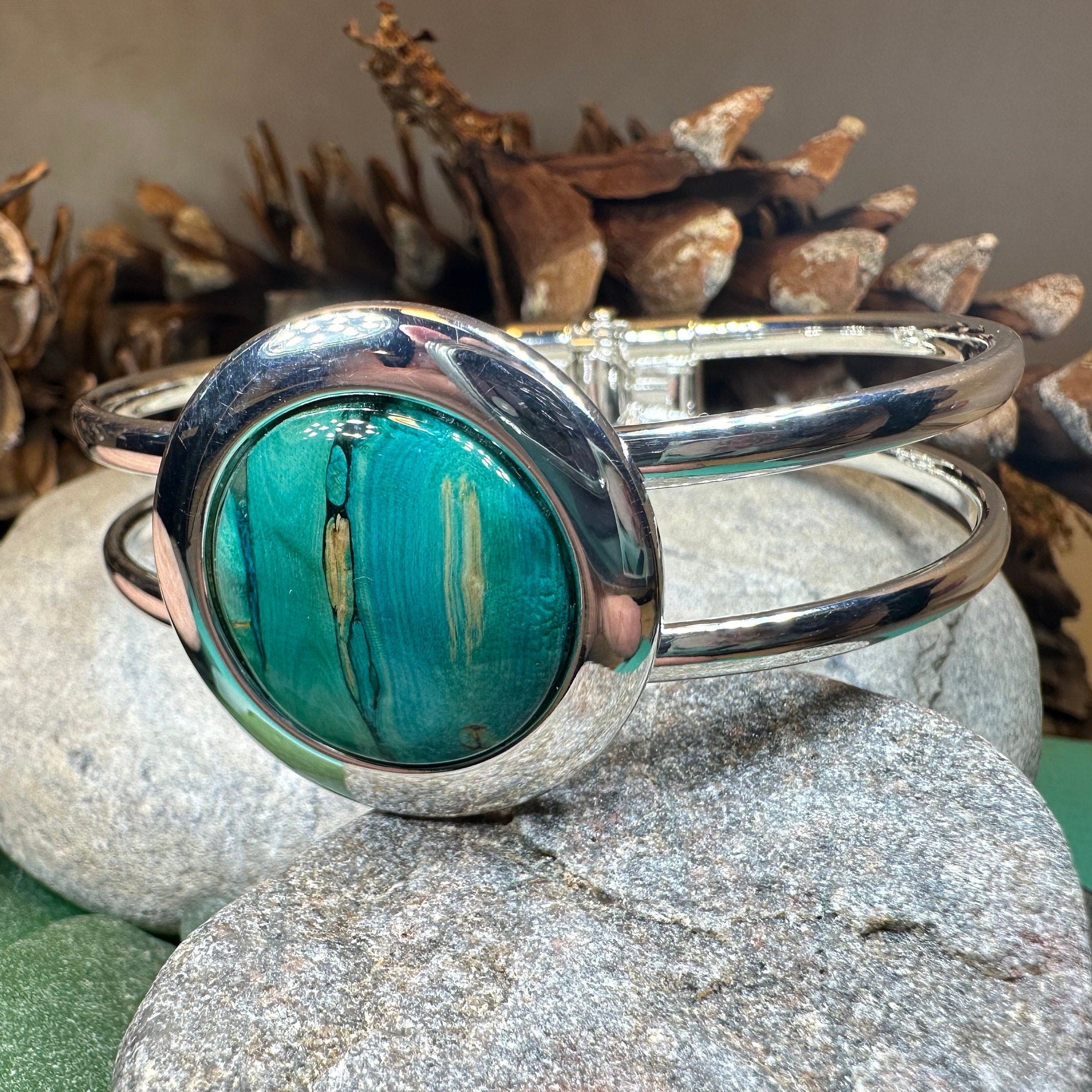 Elegant Scotland Heathergems Bracelet - Handmade in Scotland