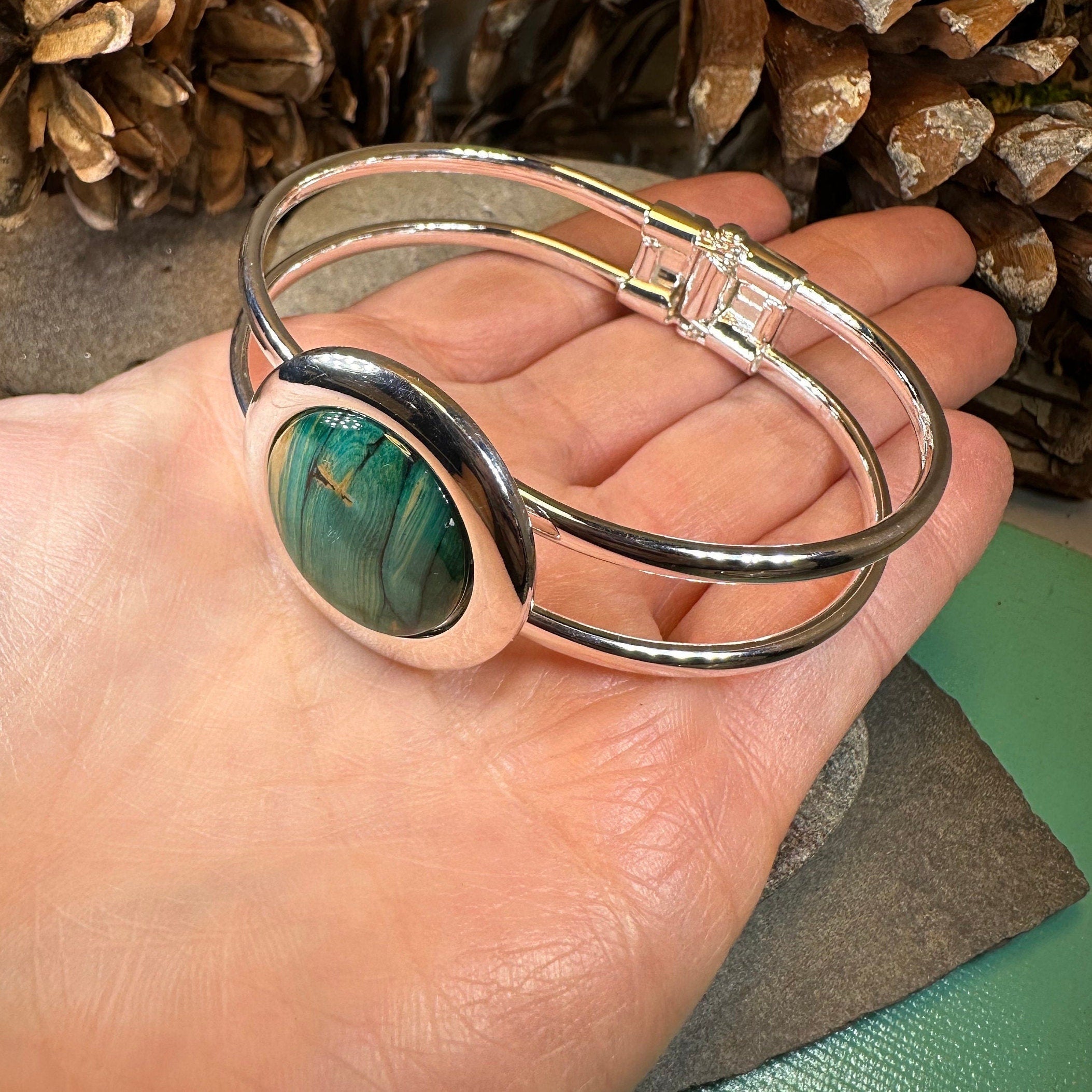 Elegant Scotland Heathergems Bracelet - Handmade in Scotland