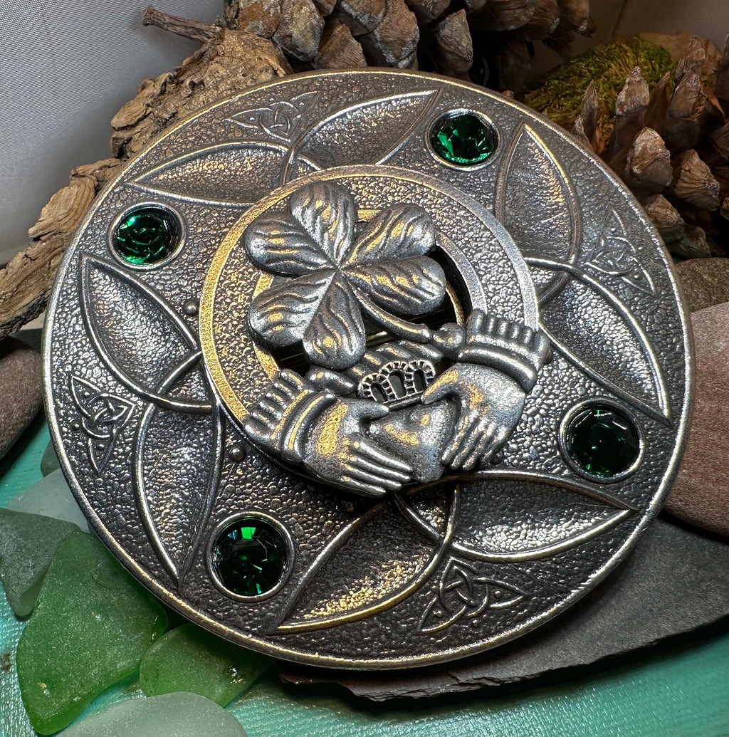 Large Irish Trinity Claddagh Plaid Pin