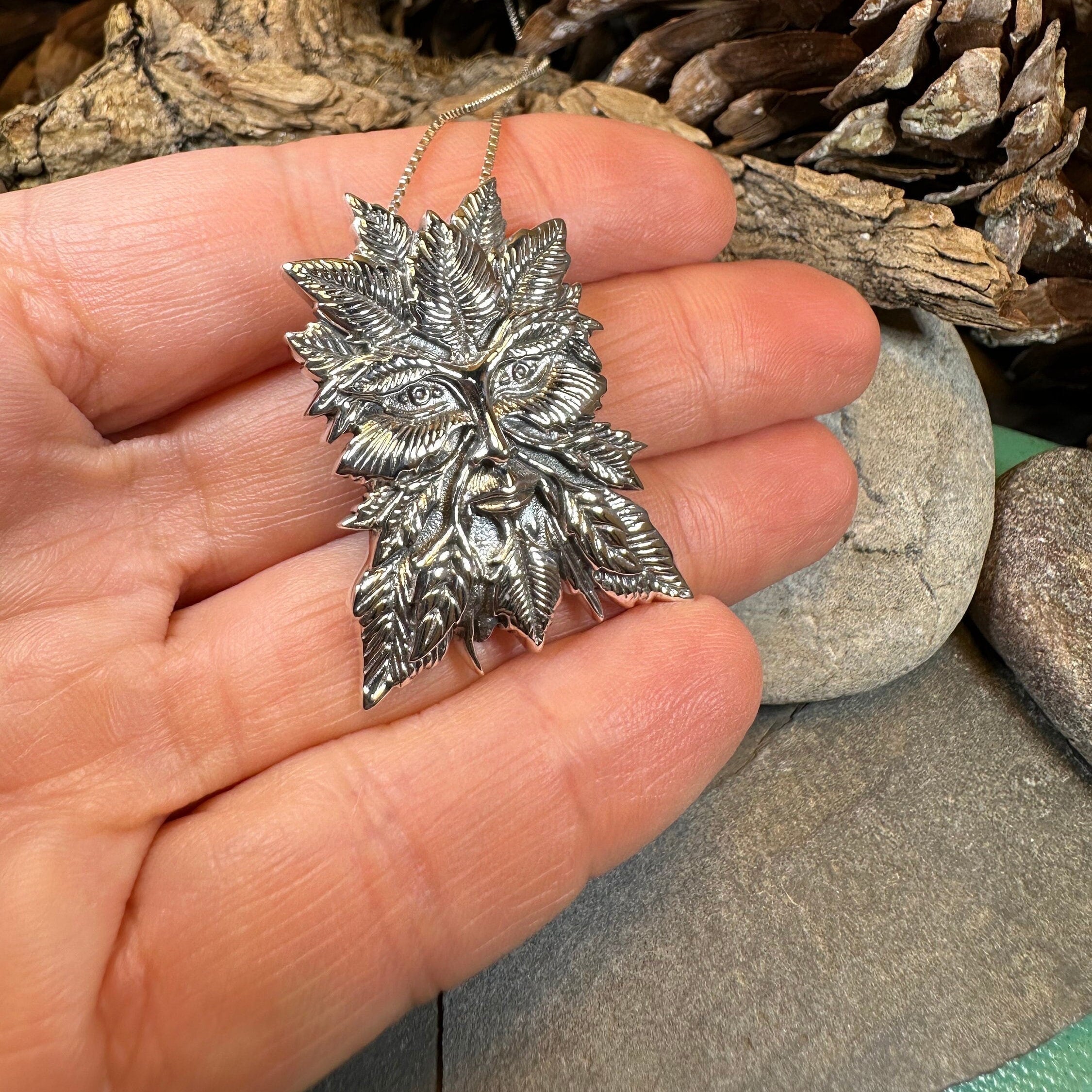 Montgeon Green Man Necklace in Sterling Silver