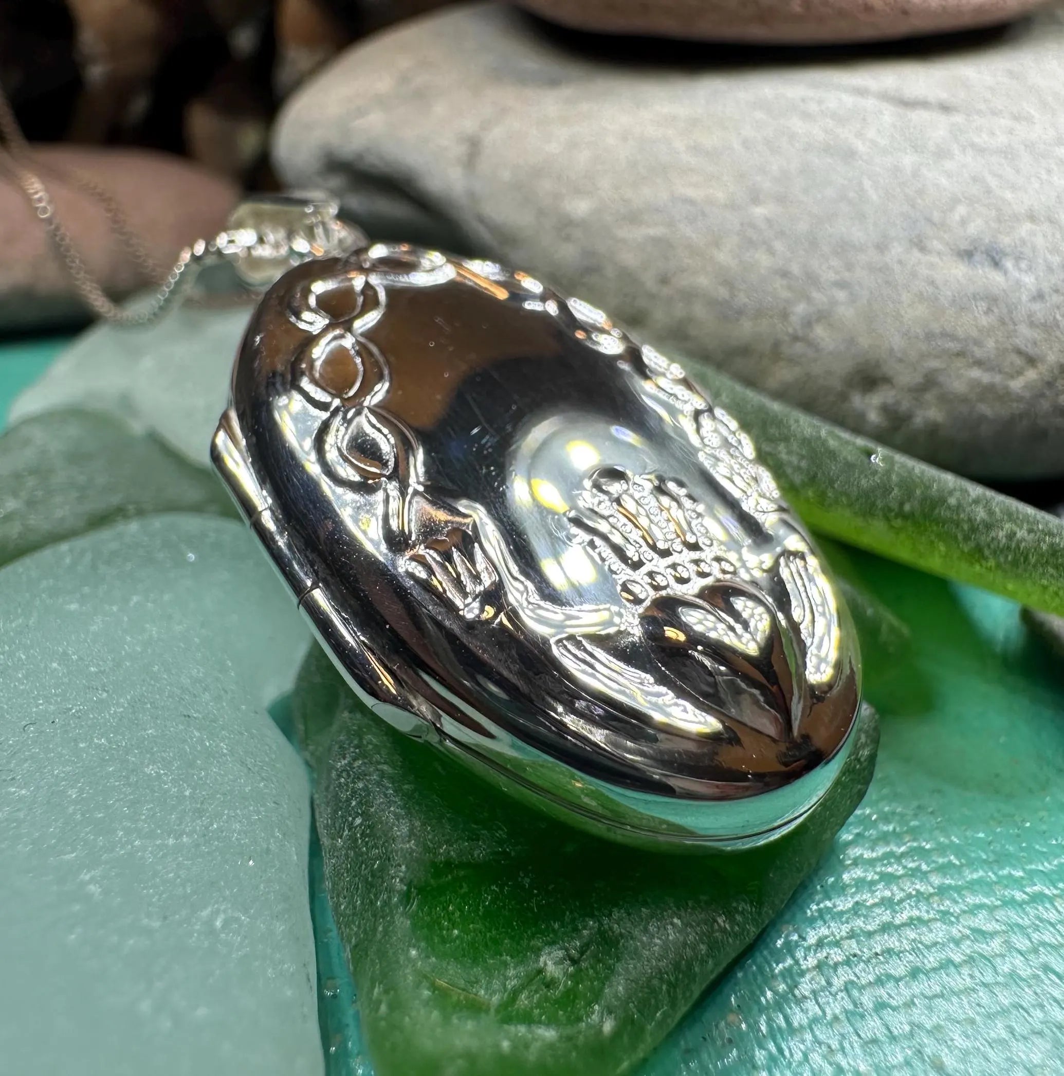 Oval Claddagh Locket Necklace in Sterling Silver