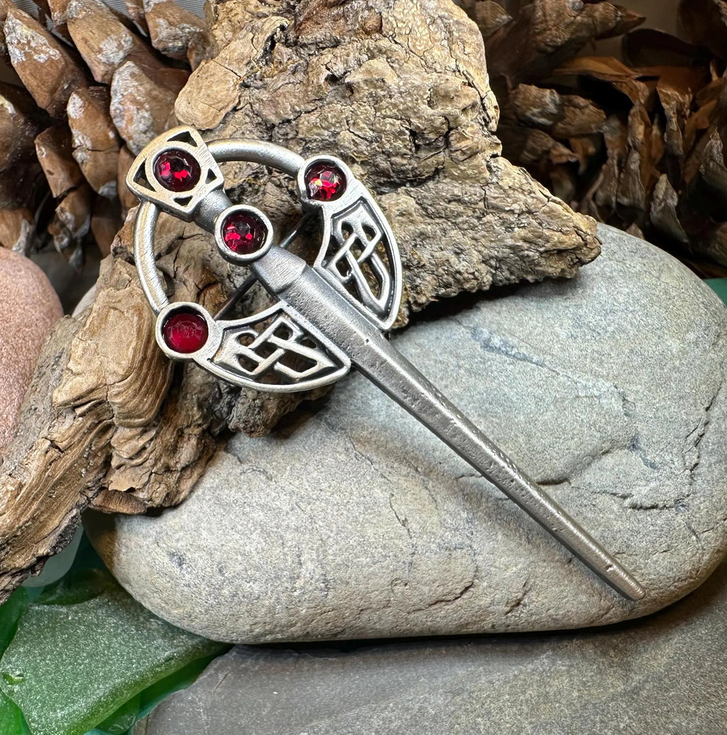 Penannular Celtic Kilt Pin - Handmade in Scotland