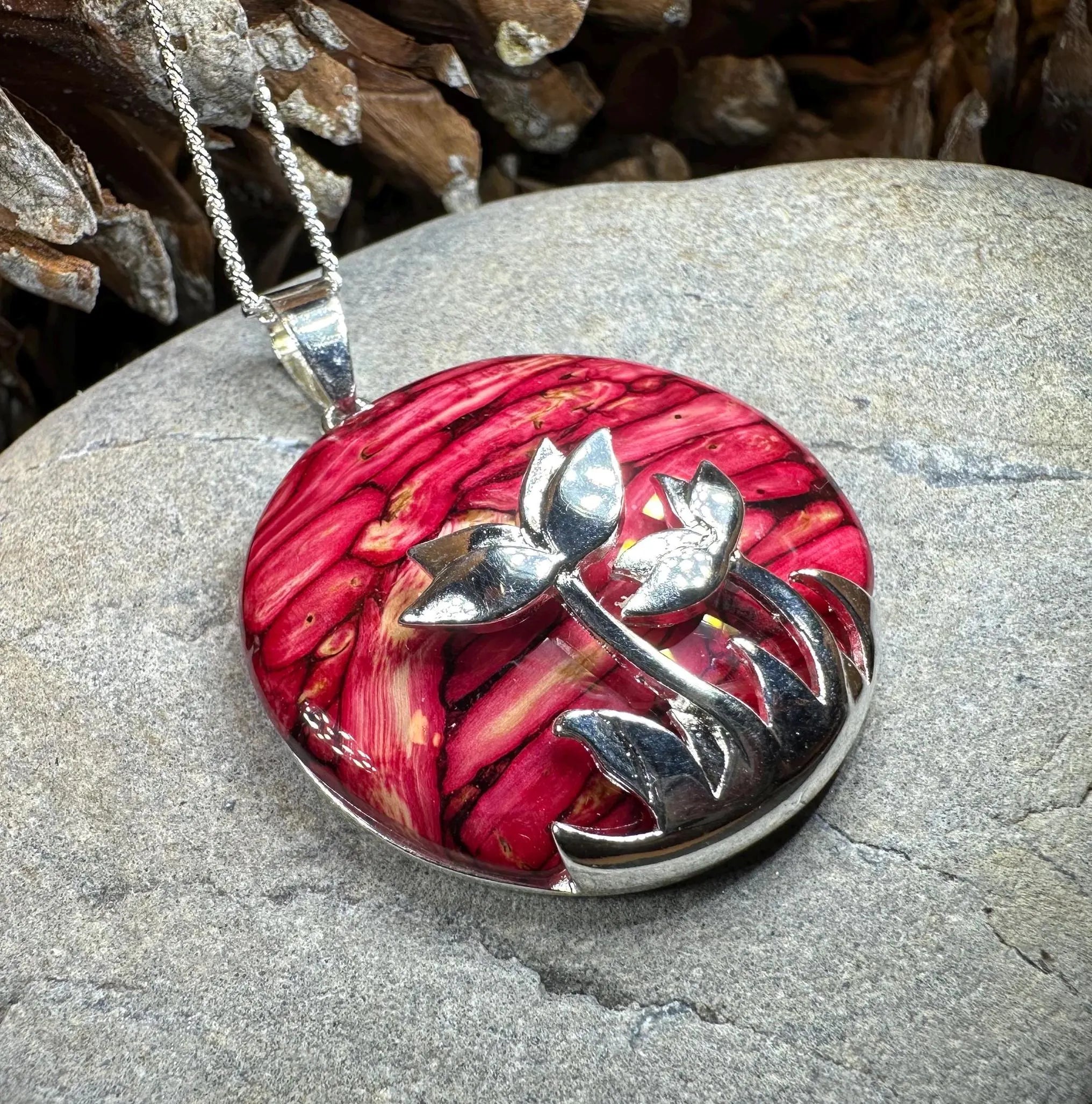 Heathergems Celtic Flower Necklace - Handmade in Scotland