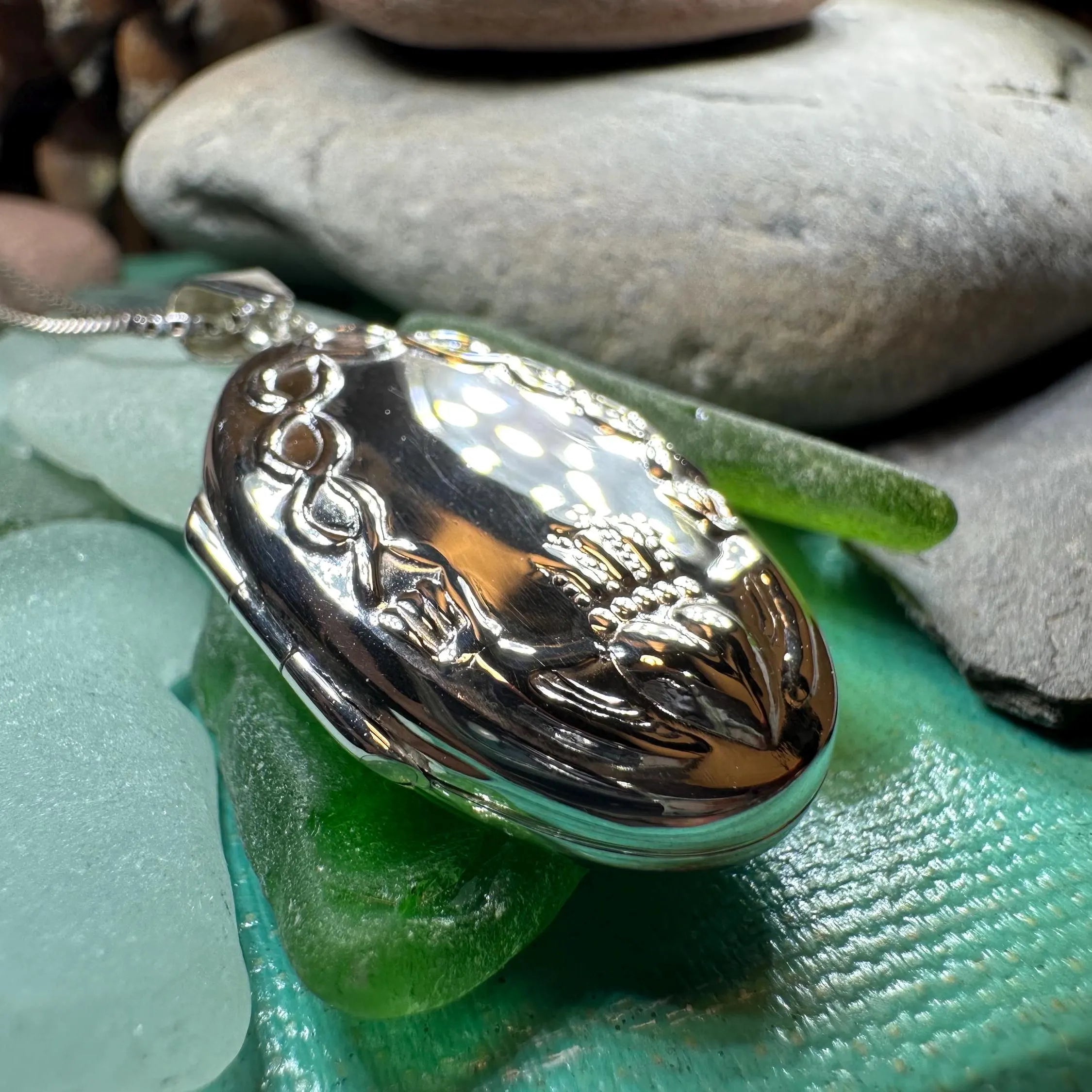 Oval Claddagh Locket Necklace in Sterling Silver