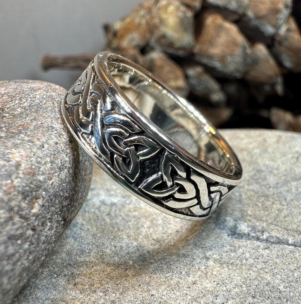 Dàil Celtic Ring in Sterling Silver