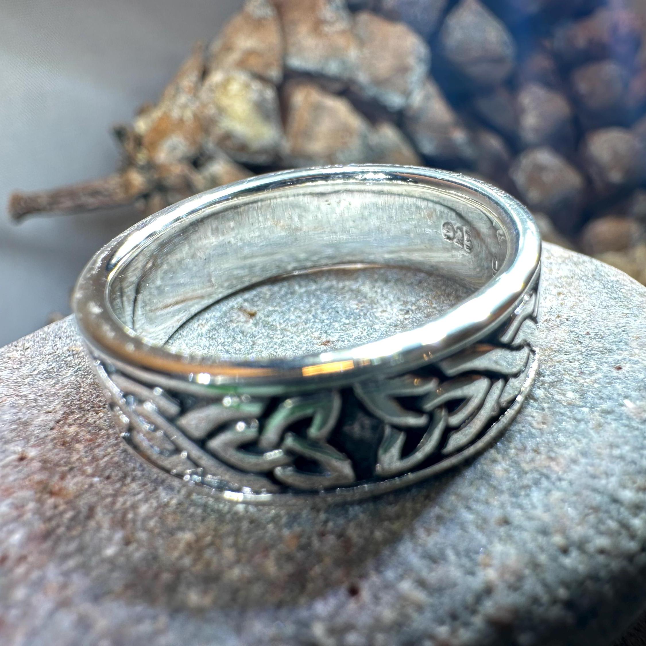 Dàil Celtic Ring in Sterling Silver