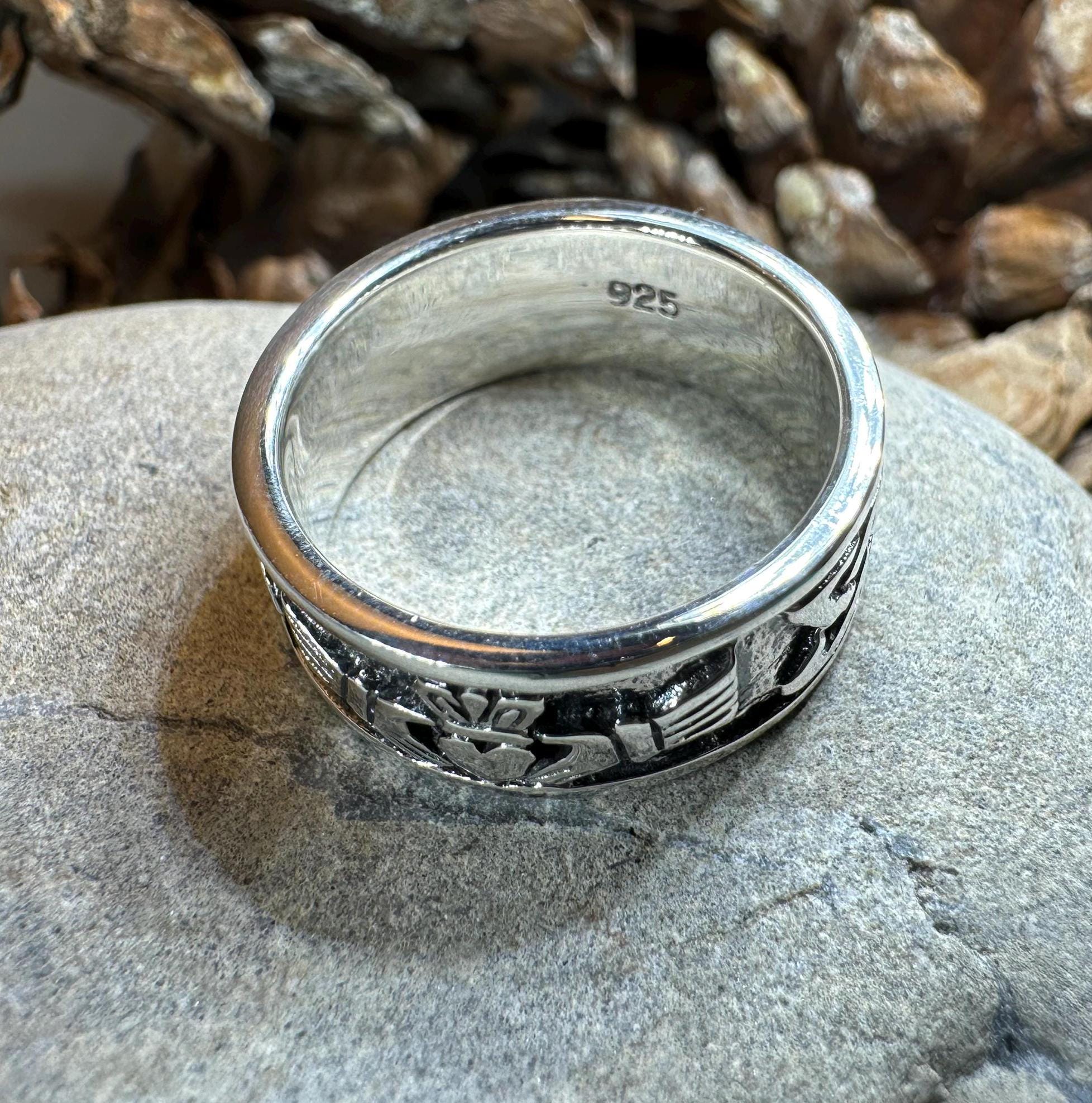 Gu Là Luain Celtic Claddagh Ring