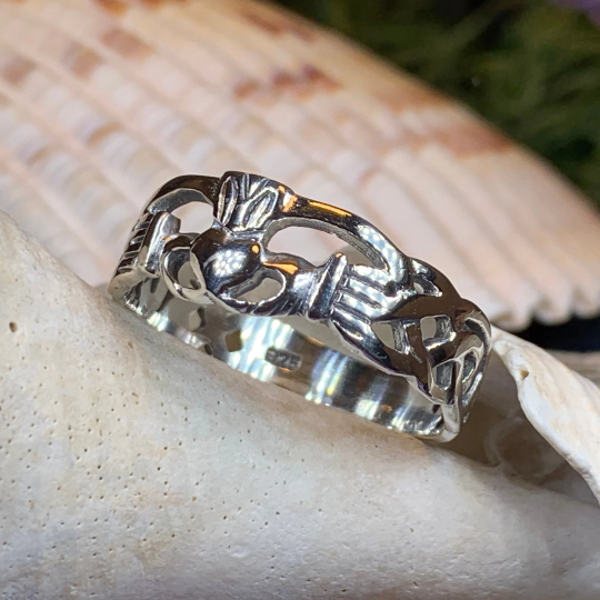 Ennis Irish Claddagh Ring in Sterling Silver