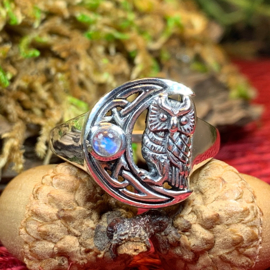 Celtic Owl Moon Ring with Moonstone