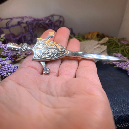 Alban Thistle Shield Kilt Pin - Handmade in Scotland