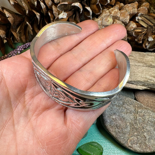 Adrienne Celtic Knot Cuff Bracelet - Handmade in Scotland