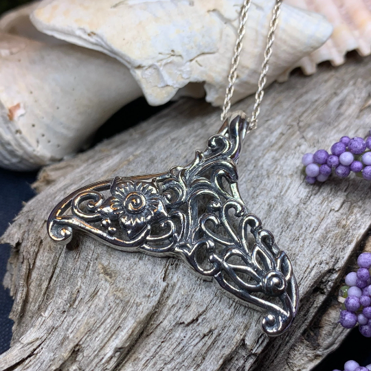 Flowers Whale Tail Necklace