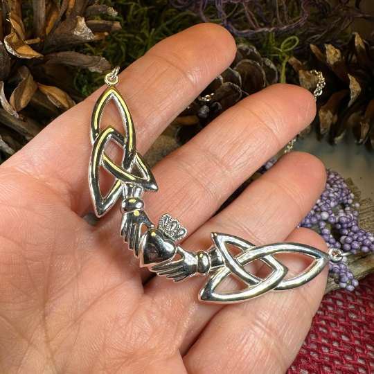 Irish Claddagh Lasting Love Necklace in Sterling Silver