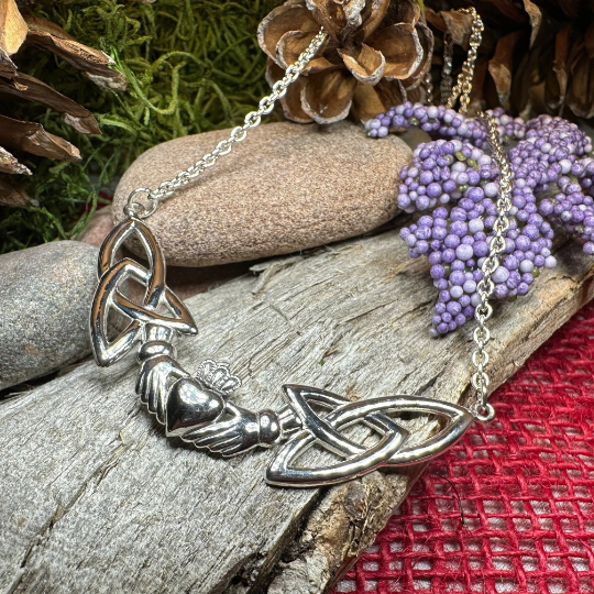 Irish Claddagh Lasting Love Necklace in Sterling Silver