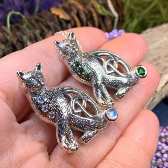 Salem Celtic Cat Necklace in Sterling Silver