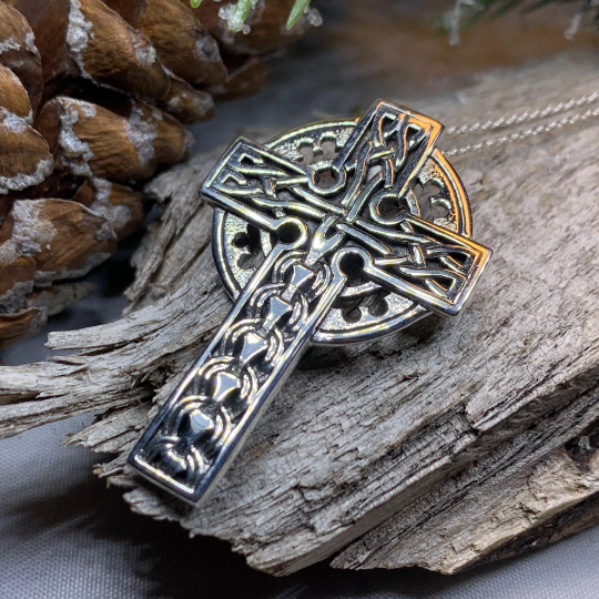 Braddan Scottish Celtic Cross Necklace in Sterling Silver