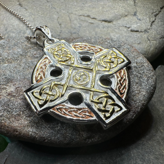 Bellavary Round Celtic Cross Necklace