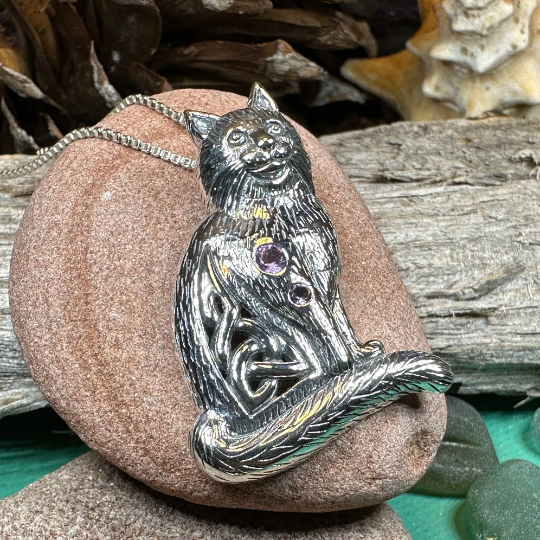 Salem Celtic Cat Necklace in Sterling Silver