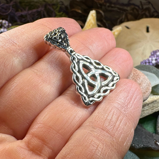 Naomh Celtic Trinity Knot Necklace in Sterling Silver
