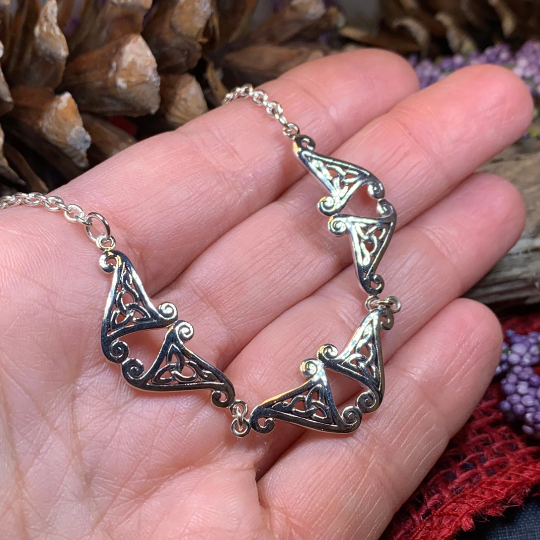 Morna Celtic Trinity Knot Necklace in Sterling Silver