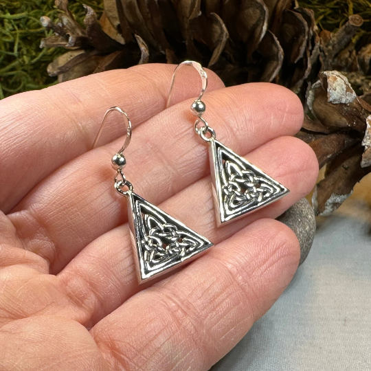 Bethan Celtic Knot Earrings in Sterling Silver