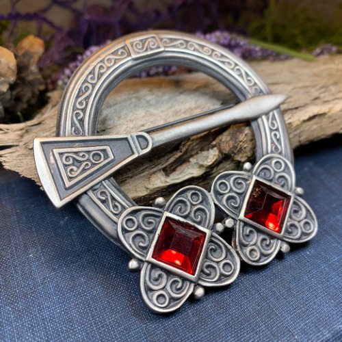Bissette Celtic Knot Brooch