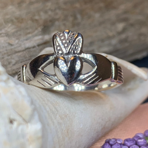 Ardmore Irish Claddagh Ring in Sterling Silver