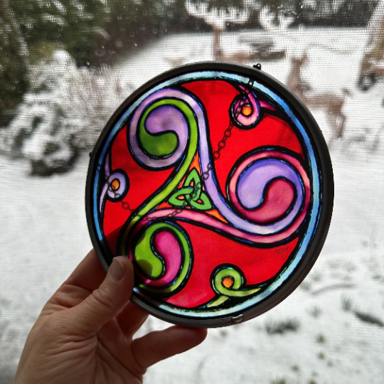 Red Celtic Sprial & Trinity Knot Suncatcher